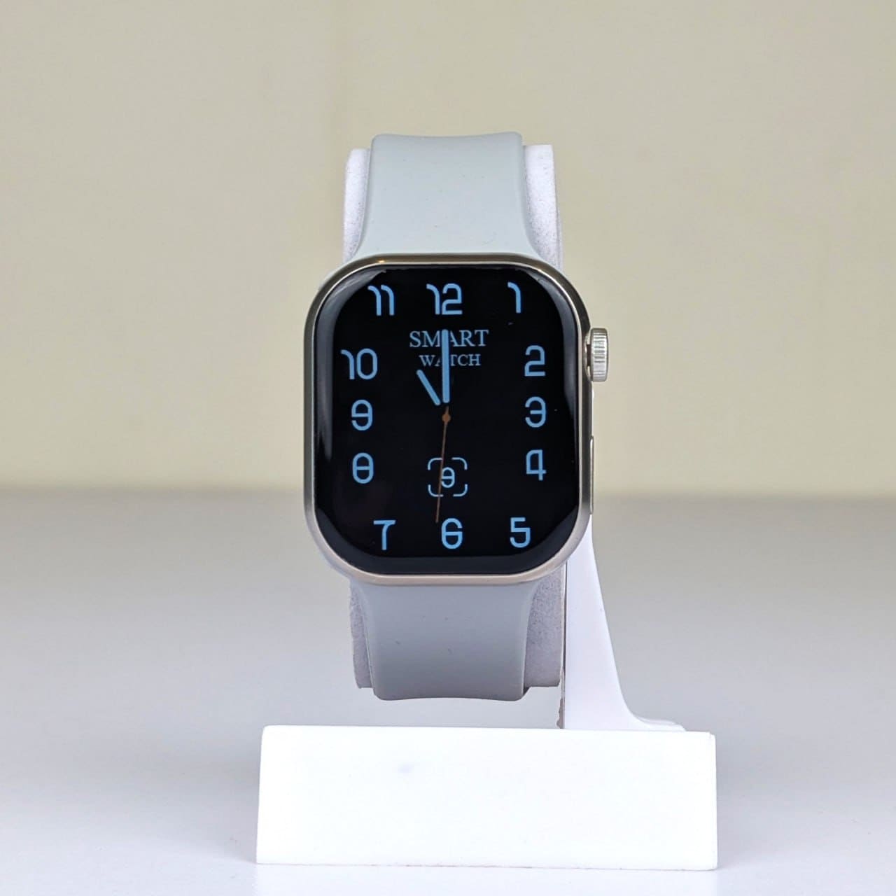 GUS-07 Series 11 AMOLED Smartwatch (7-in-1 Combo)