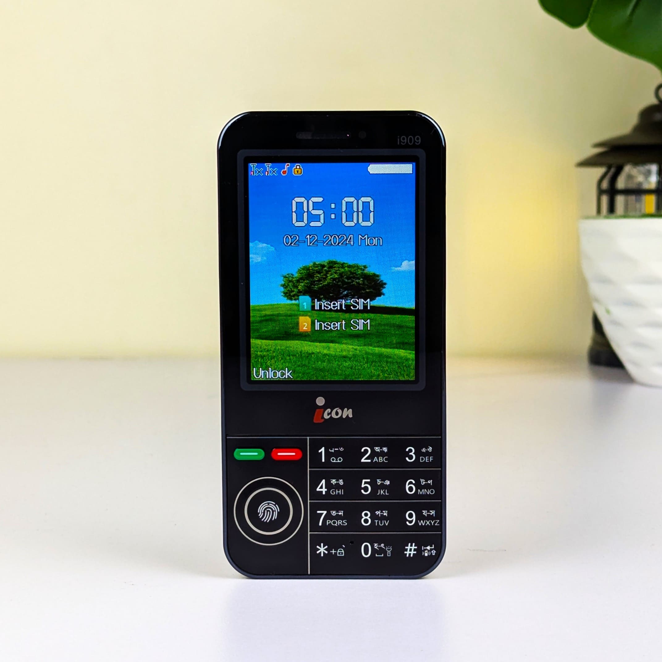Icon i909 Dual SIM Mobile Phone - 3.5" Big Display, 3500mAh Battery & Type-C Charging