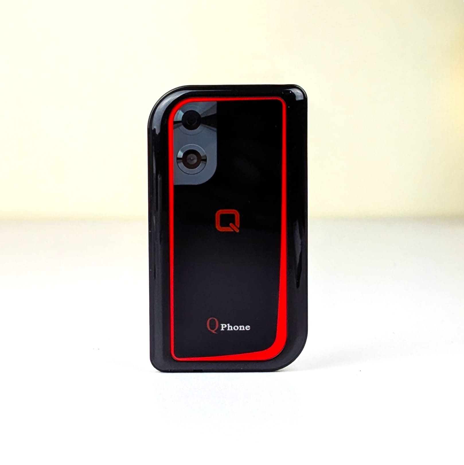 Qphone QP6 Mini Feature Phone - Magic Voice, Dual SIM & Compact Design