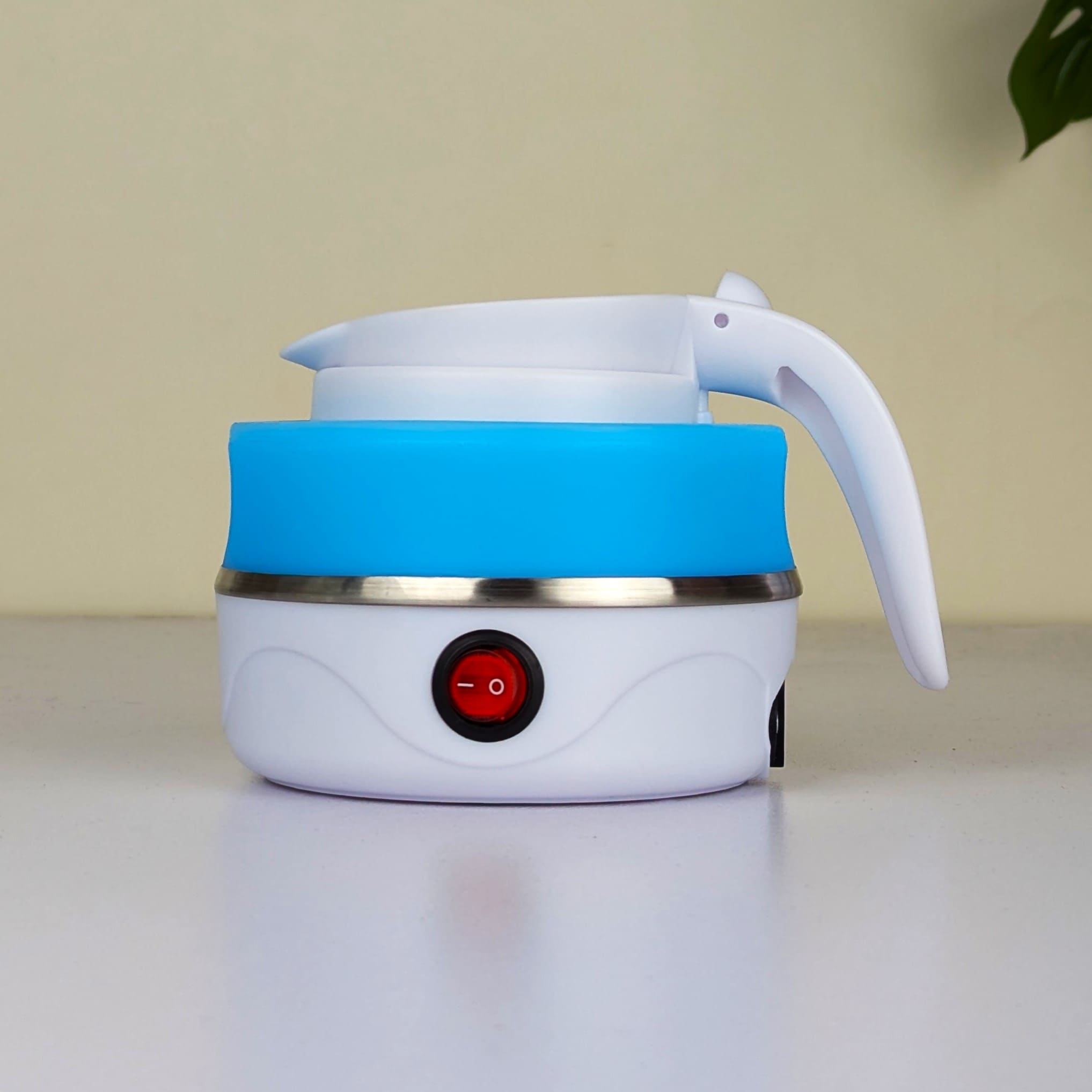 Travelling Folding Electric Kettle 600ml with Food Grade Silicone