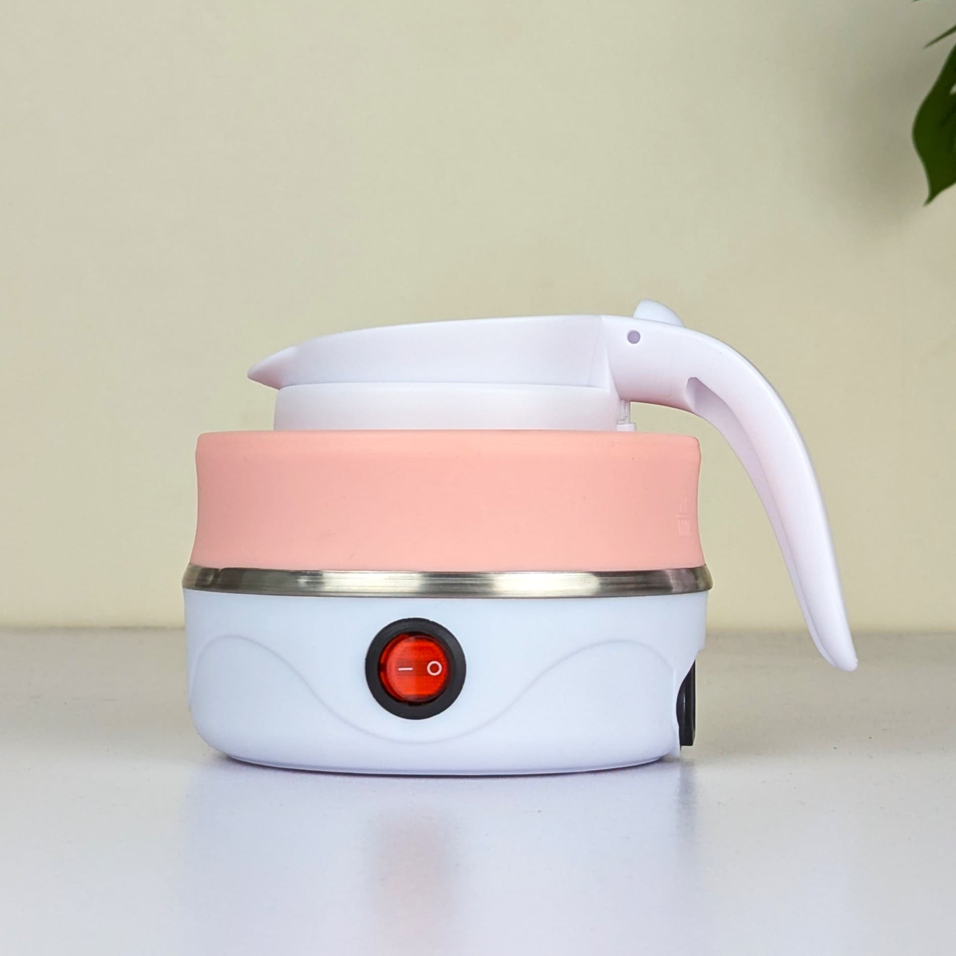 Travelling Folding Electric Kettle 600ml with Food Grade Silicone