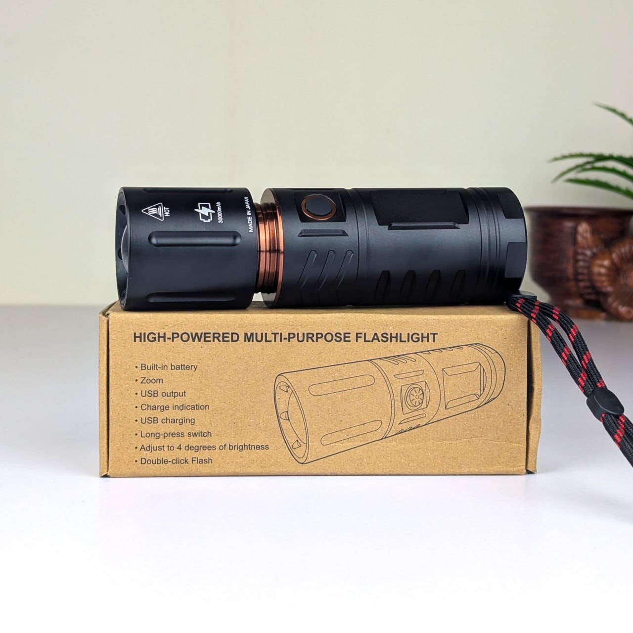 Rechargeable Metal LED Flashlight with 4500mAh Power Bank